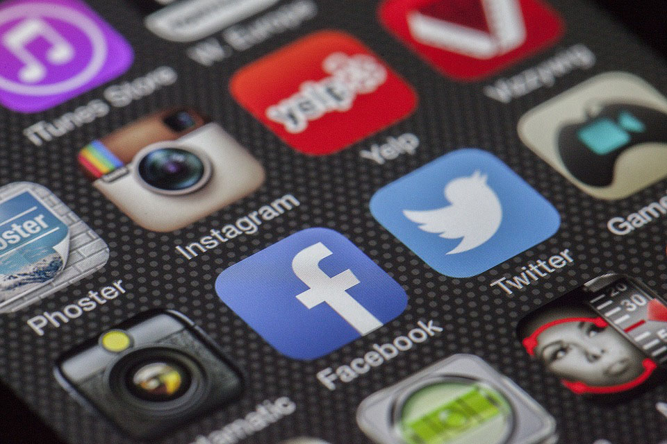 Are You Juggling too Many Social Media Accounts